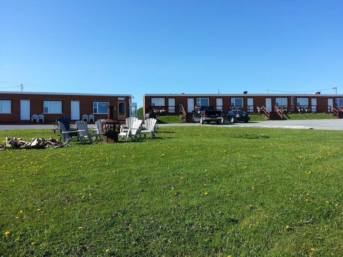 Motel Du Haut Phare Cap-des-Rosiers 외부 사진