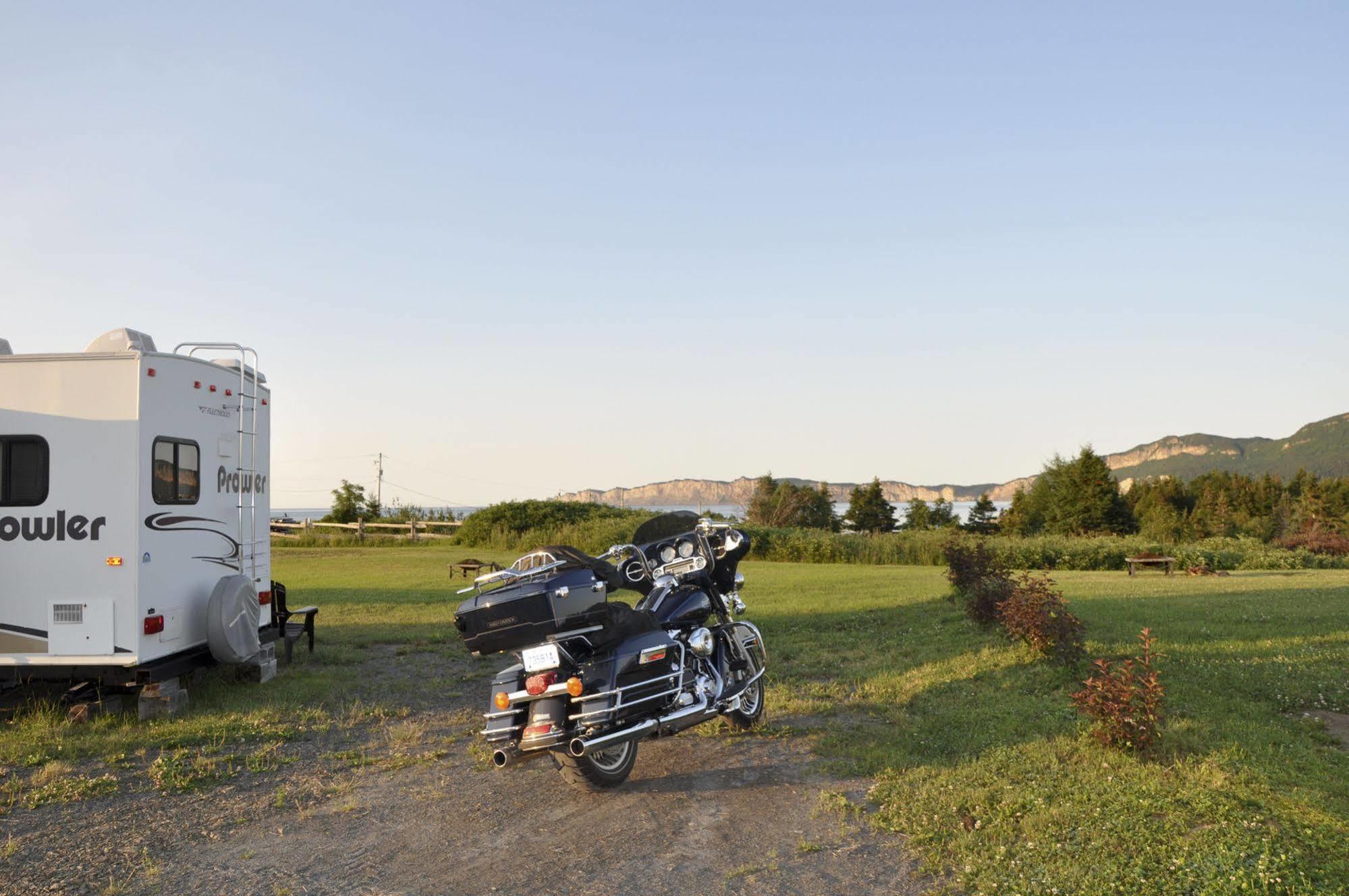 Motel Du Haut Phare Cap-des-Rosiers 외부 사진