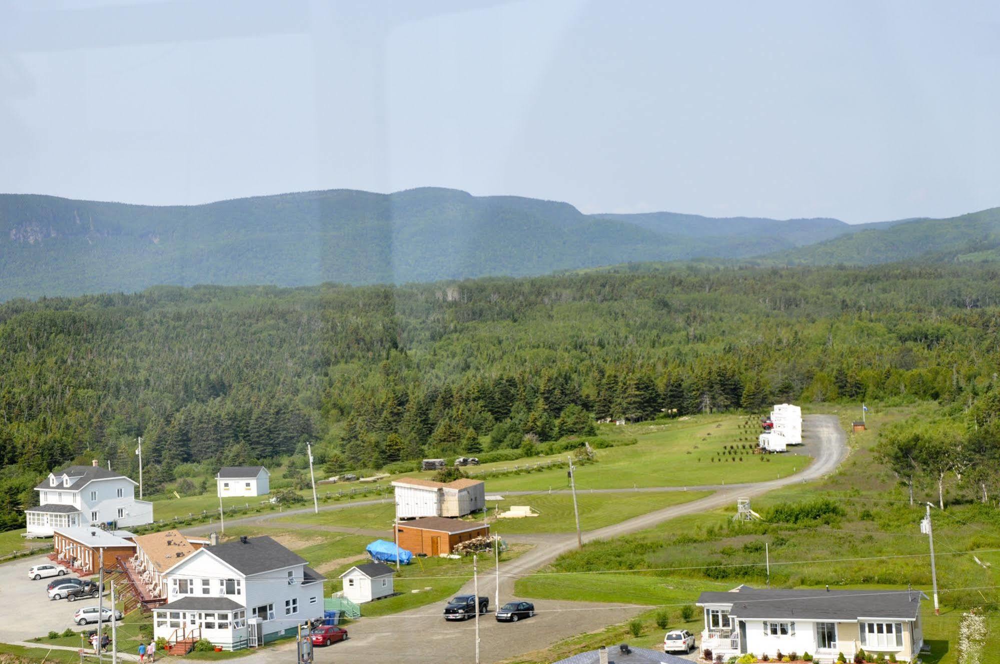 Motel Du Haut Phare Cap-des-Rosiers 외부 사진
